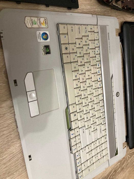 Разборка Acer Aspire 7520G 17"