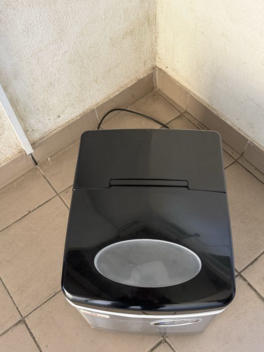 Льодогенератор Професійний  Frosty HZB-15-S Італія