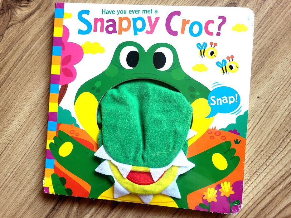Have You Ever Met a Snappy Croc? finger puppet book pacynka angielski