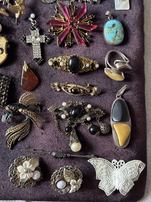 Винтажные брошки. Бижутерия . Брошки.
