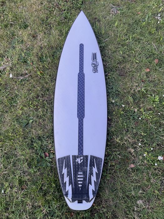 Prancha de Surf JS 5’10” HYFI 3
