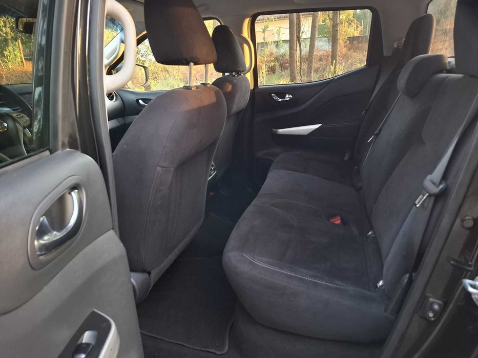 Nissan Navara NP 300 - 2.3 DCI - 190 CV - NAV - AUT
