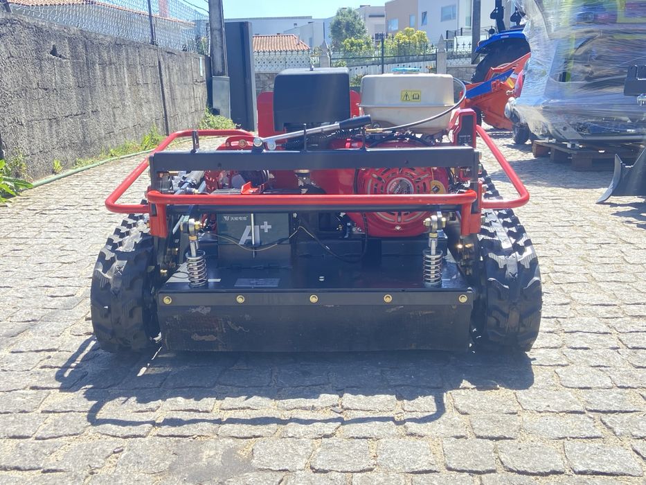 Triturador corta prados gasolina telecomandado