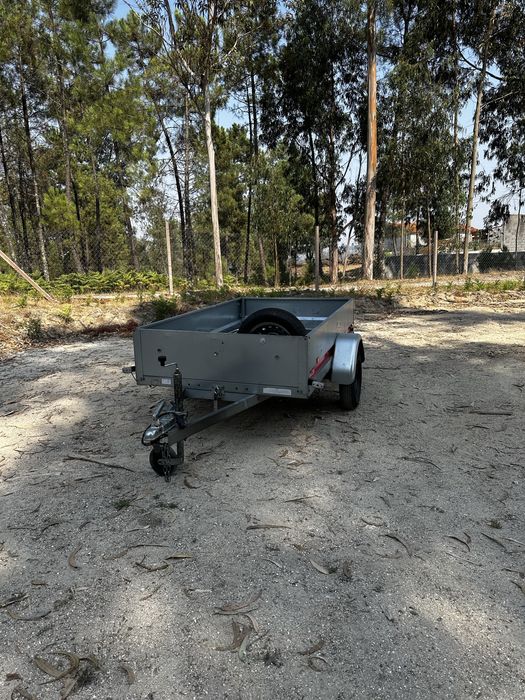Reboque ERDÉ First 230