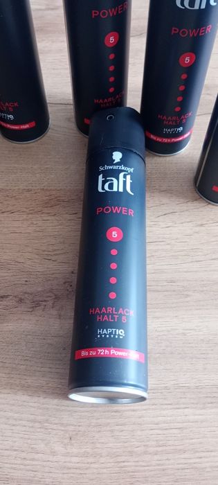 Lakier do włosów Taft