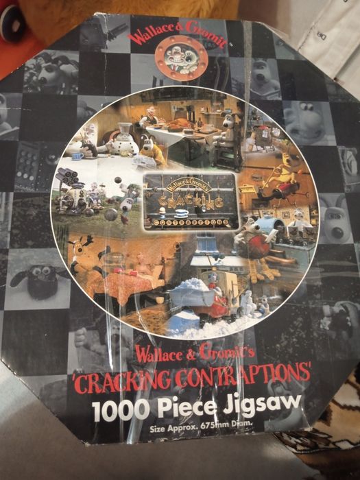 Віддам пазли іграшки нові навушники нові