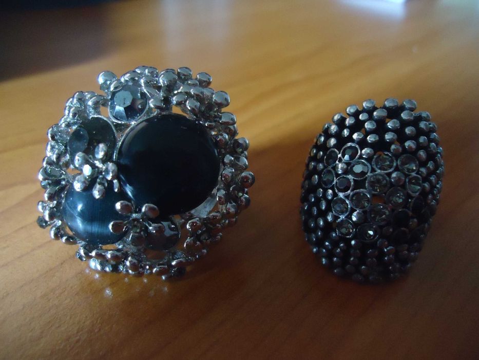 Conjunto de 4 Anéis Novos - Portes Grátis