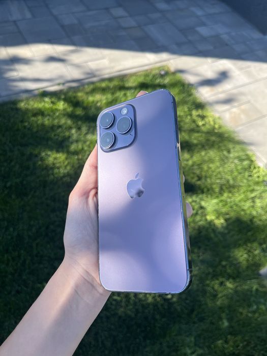 Продам iPhone 14 Pro Max