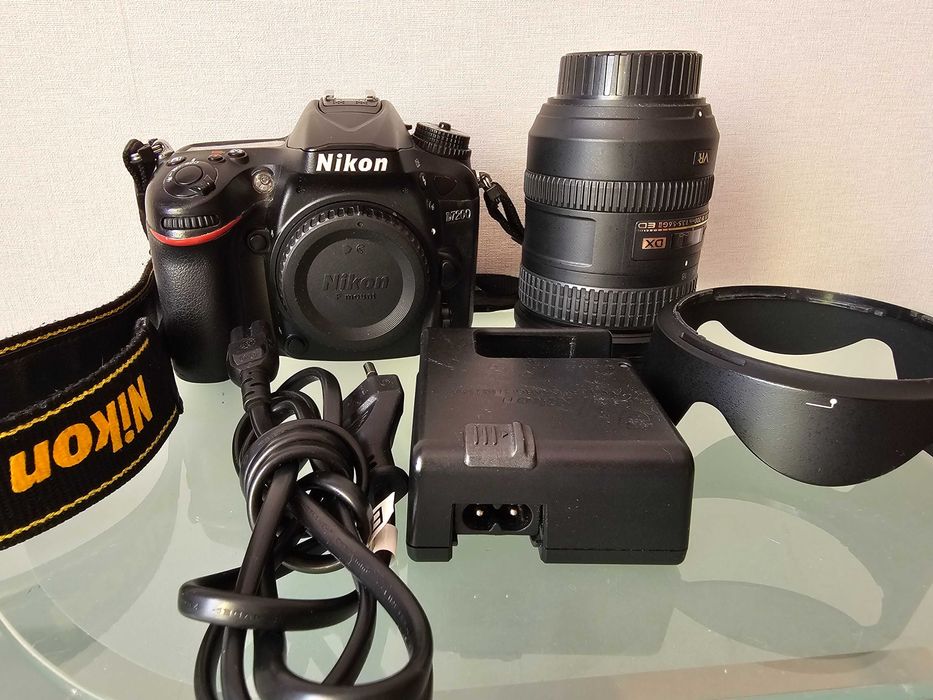 Фотоапарат Nikon D7200