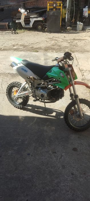 Подростковый мотоцикл 125 куб