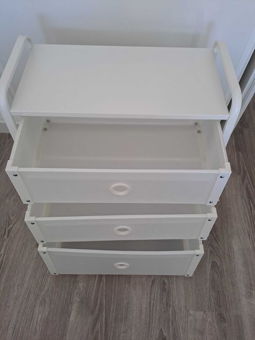 Cómoda c/ 3 gavetas branca