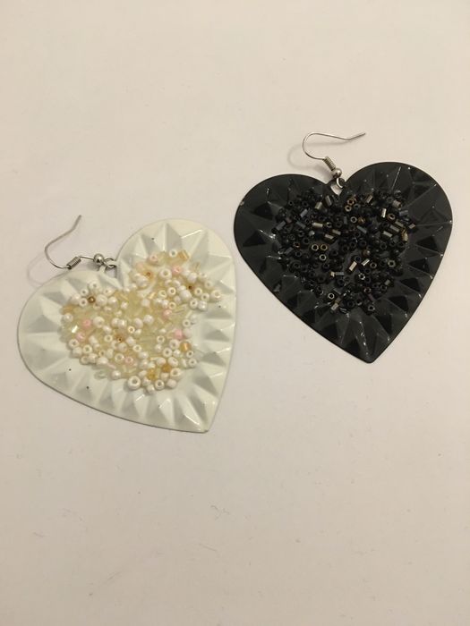 Piękne kolczyki serca