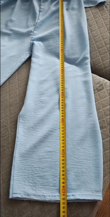 Komplet błękitny szerokie spodnie bluzka M polecam