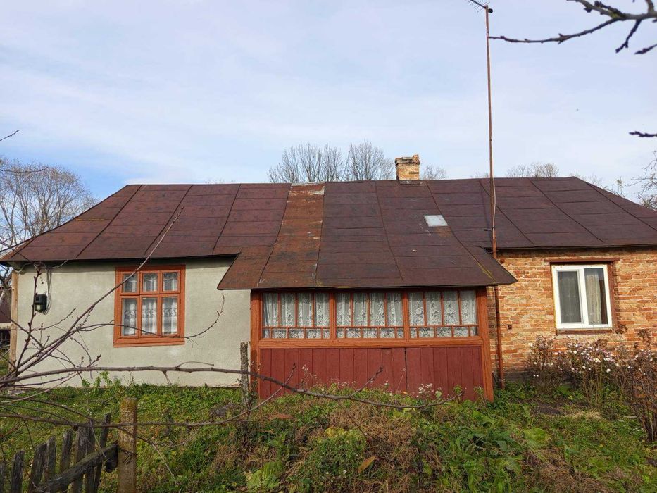 Продаж: будинок с. Батятичі