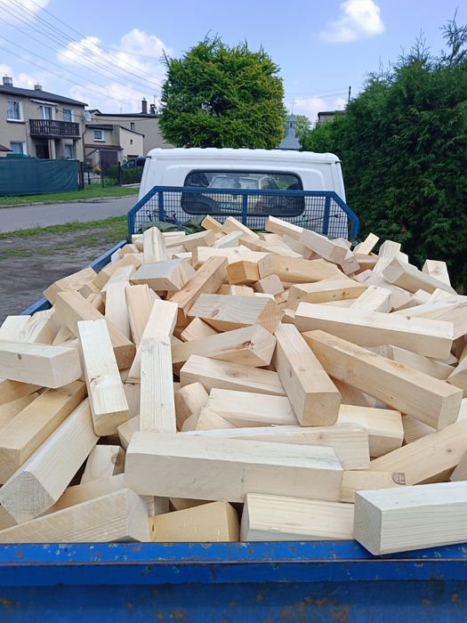 Drewno opałowe grubsze kawałki suche,czyste