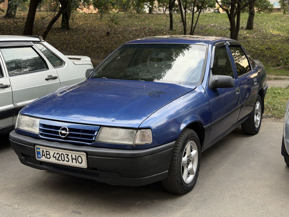 Продам Opel Vectra 1.6 газ в дуже гарному станы
