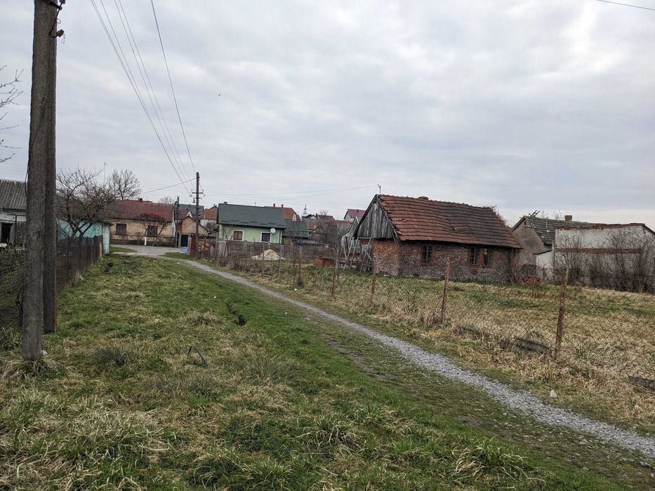 Незавершене будівництво