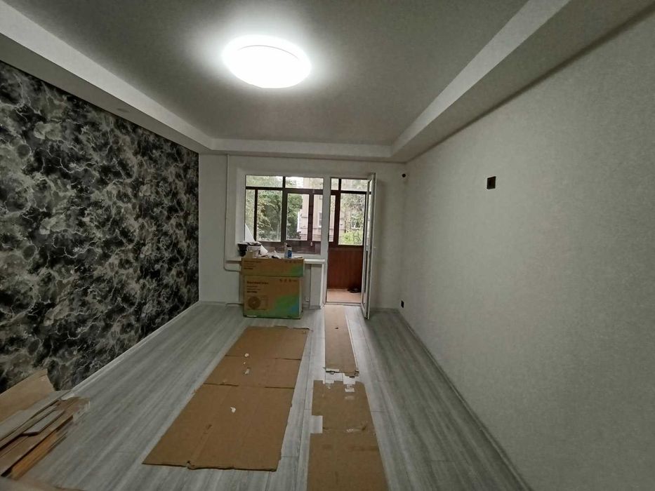 ПРОДАЖ 2-кімн. у центрі міста (А)