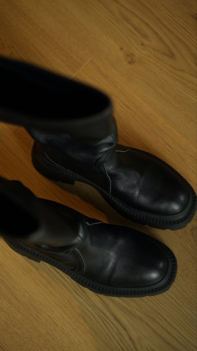 Чоботи-труби чорні