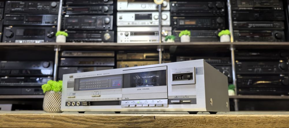 Касетний програвач JVC KD-D30