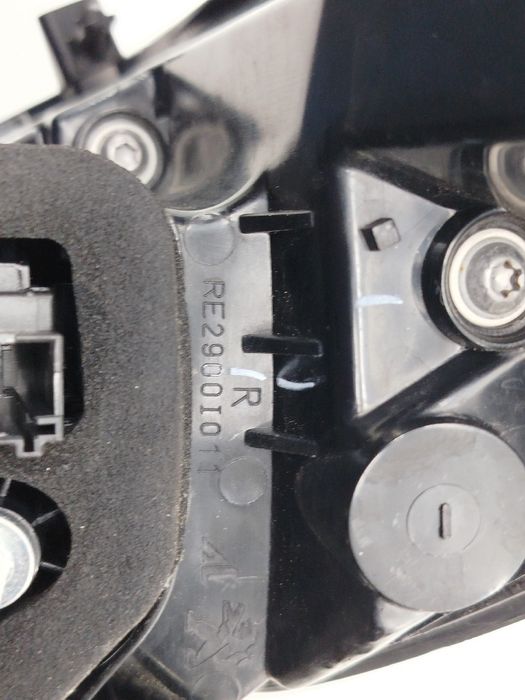 Farolim Stop Direito - PEUGEOT 2008 II (U_) | 19 -