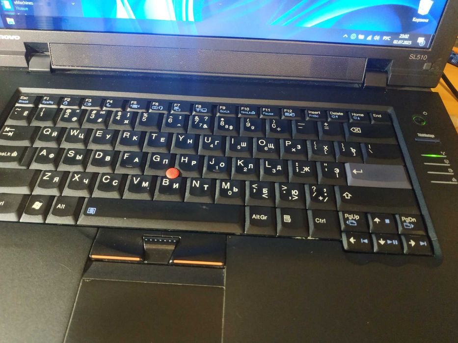 Lenovo ThinkPad SL510 2,3 Гц.  15,6 дюйма в гарному стані