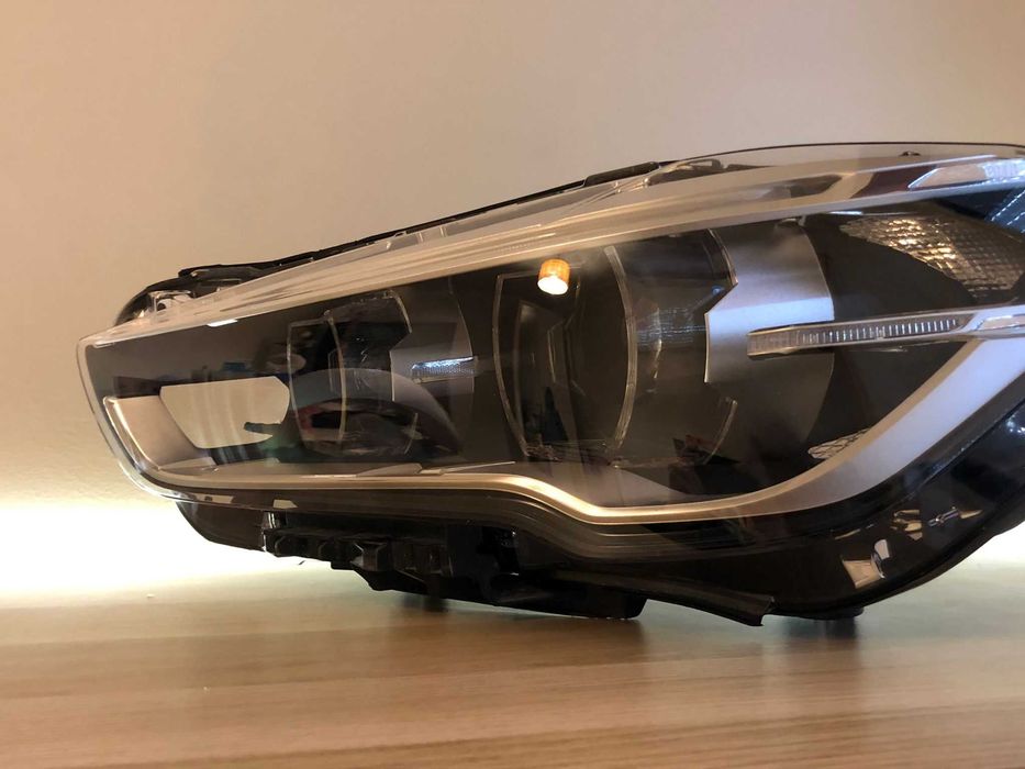 Farol BMW X1 F48 - Full LED Esquerdo