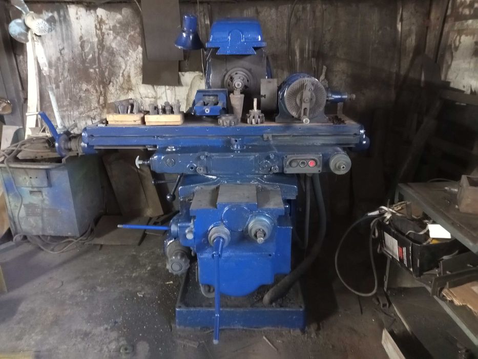 Верстат, станок фрезерний по металу, різьбонарізний