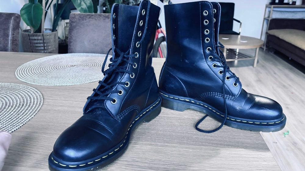 Glany Dr. Martens 1490 Vegan Rozmiar 43