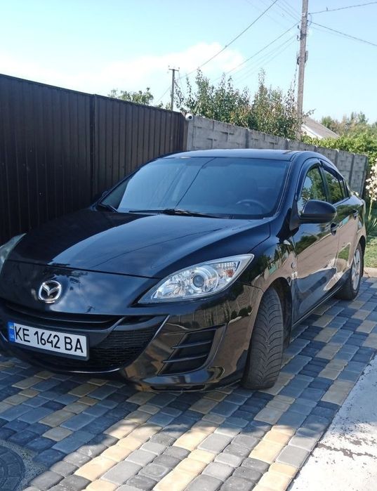 Mazda 3 в гарному стані.