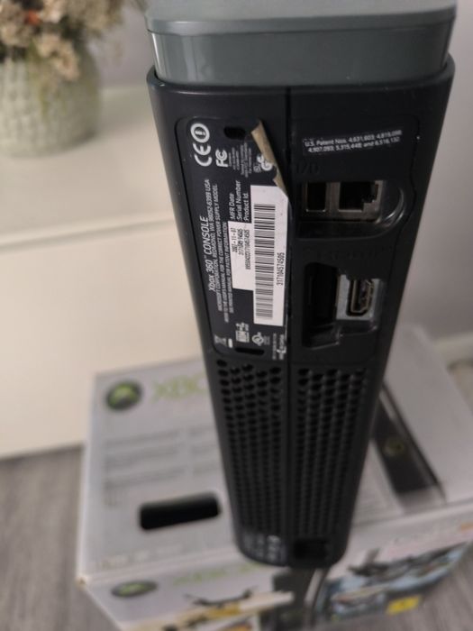 Xbox 360 + Kinect + Headphones64170295022722124