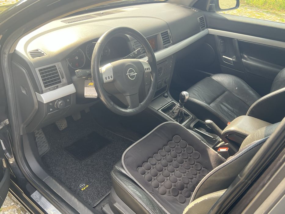 Opel vectra 2.2dti GTS
