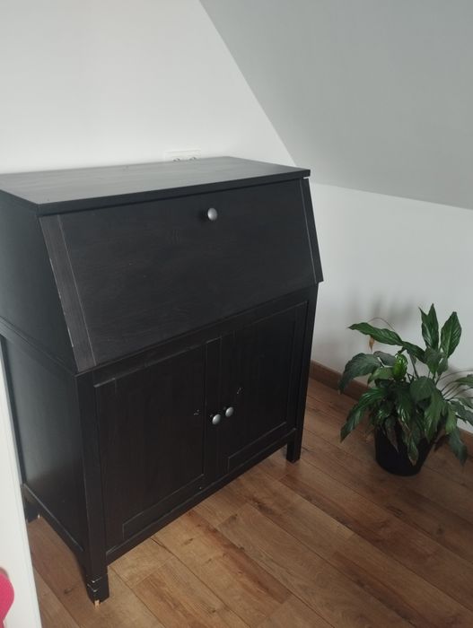 Drewniane biurko rozkładane IKEA
