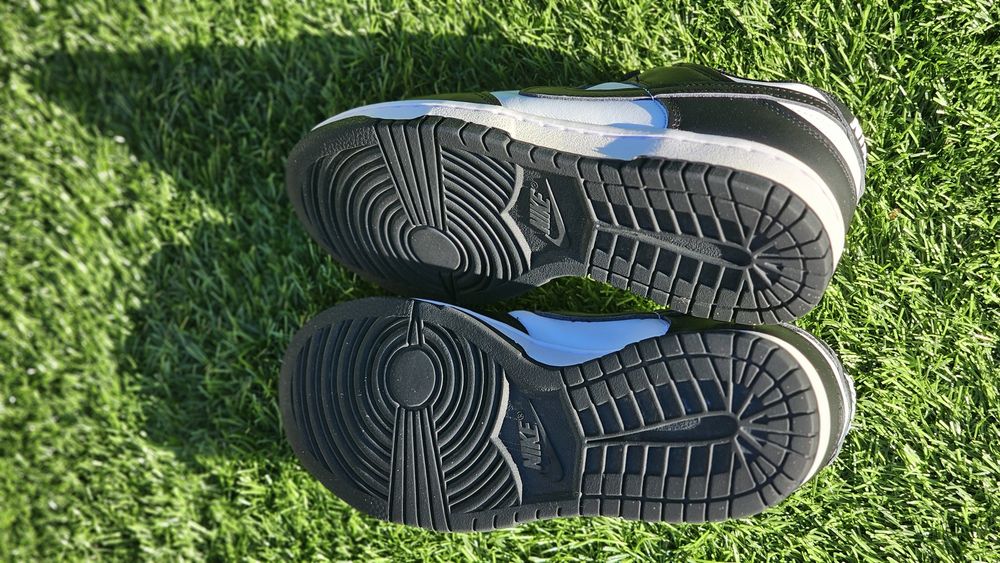 Sapatilhas Nike Dunk Panda Preto e Branco