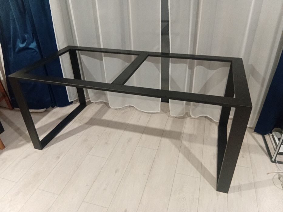 Sprzedam stelaż do stołu