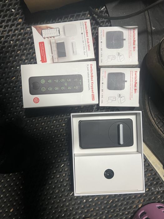 Умный,эелектроный замок,новый ,качество гарантирую,все вопросы по теле