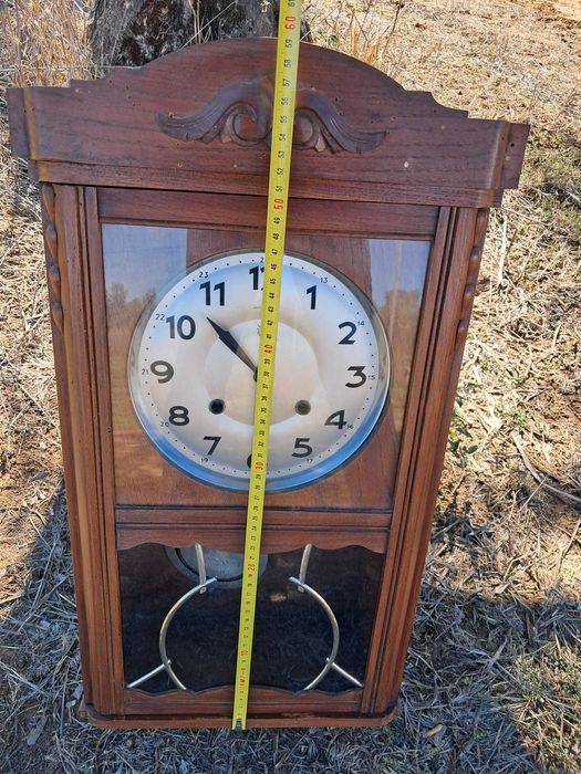Relogio de parede antigo - Reguladora