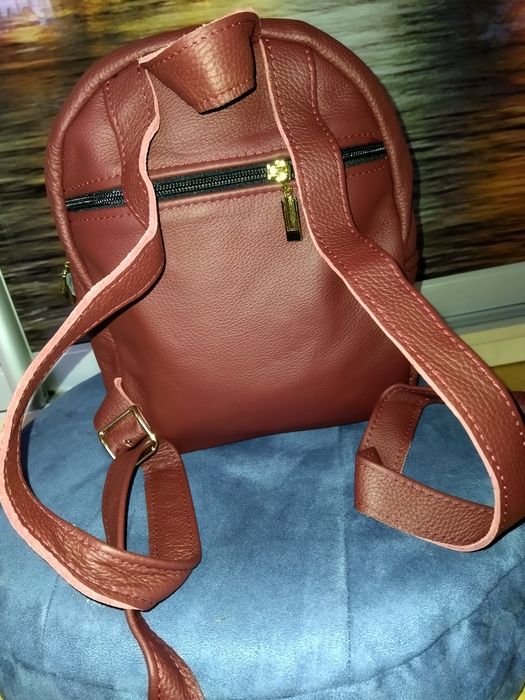 Продам рюкзаки  новий