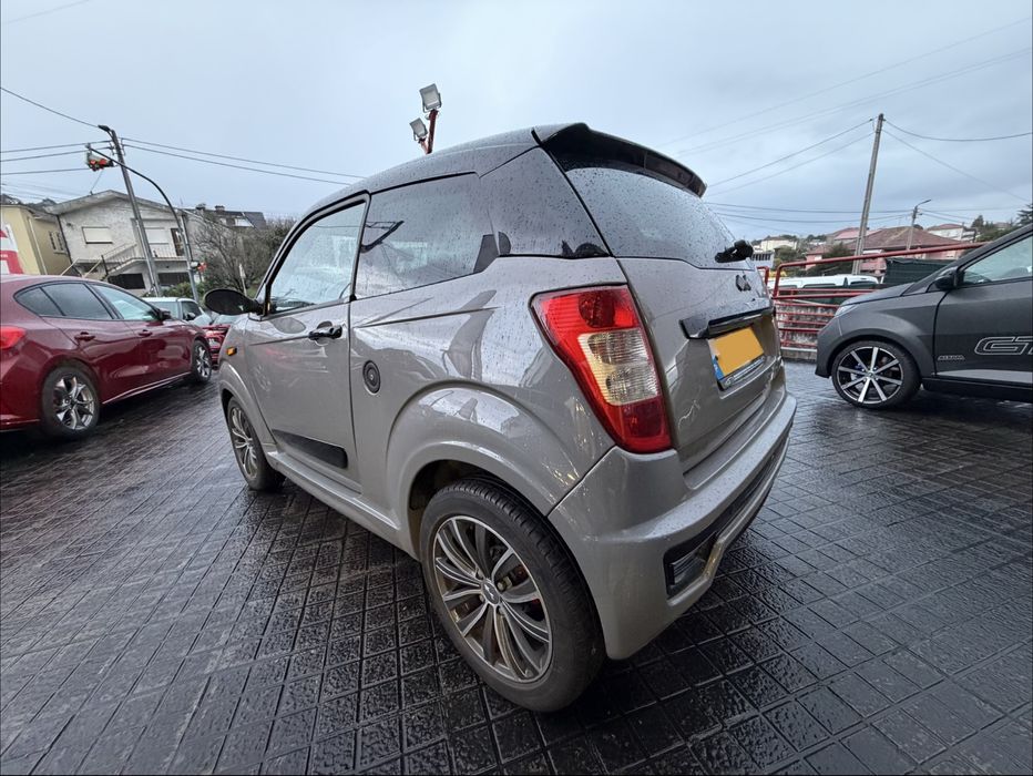 Ligier JS50 Microcarro