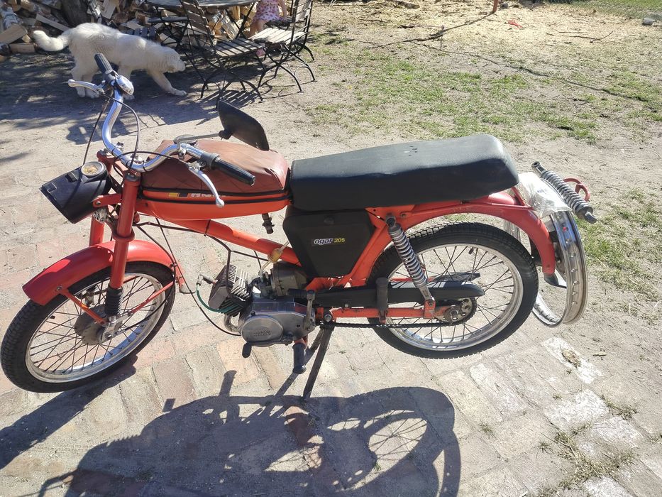 Motorower ogar 205