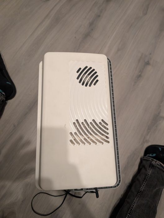 Lodówka Turystyczna samochodowa MIRABELLE E24 12V