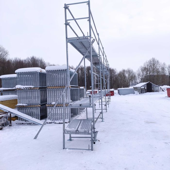 Rusztowanie elewacyjne plettac 15x6m powierzchnia robocza 90m2