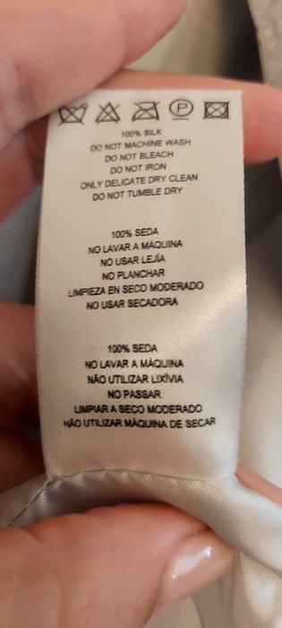 Blusão em cetim BDBA