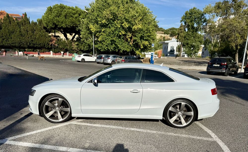 Audi RS5 4.2 FSi quattro S tronic