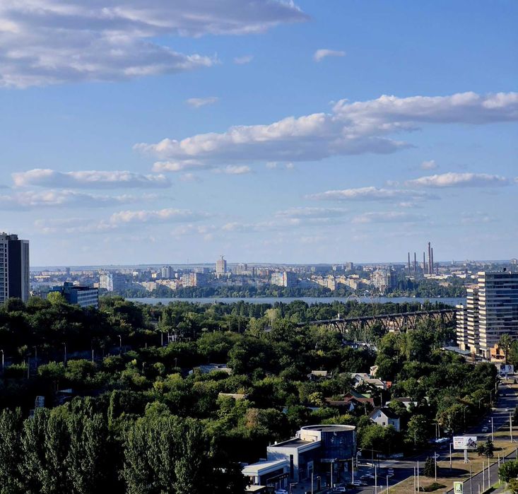 Сдам посуточно 1 комнатные апартаменты-студию ЖК Бартоломео, видовая