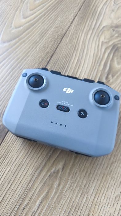 Dron dji mini 3 - super stan