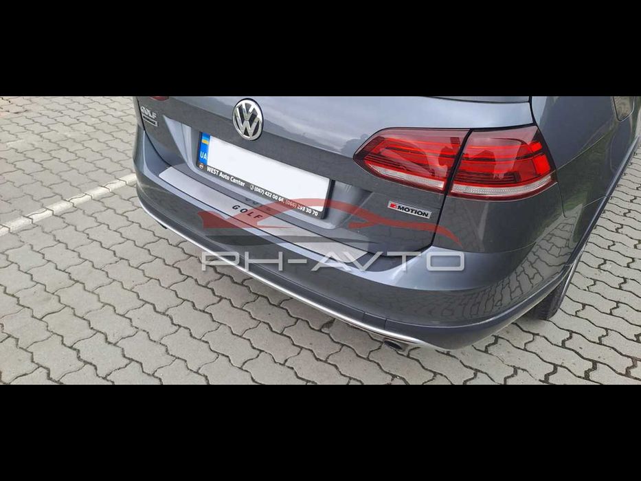 Хром накладка на задний бампер VW Golf-7 Golf 7 VII Универсал