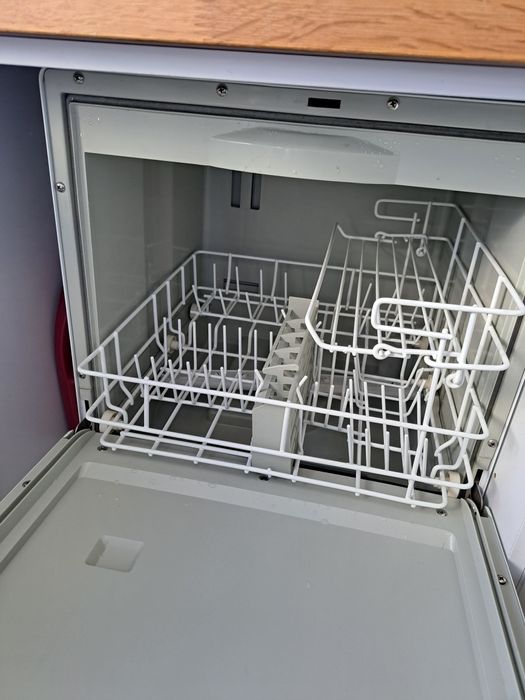 Maquina lavar loiça marca Haier, Modelo HDT18PA