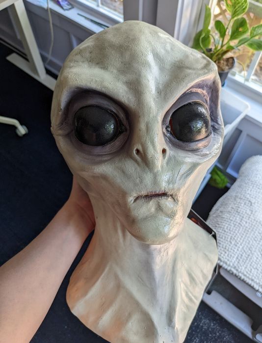 Máscara de Extraterrestre em Látex Premium