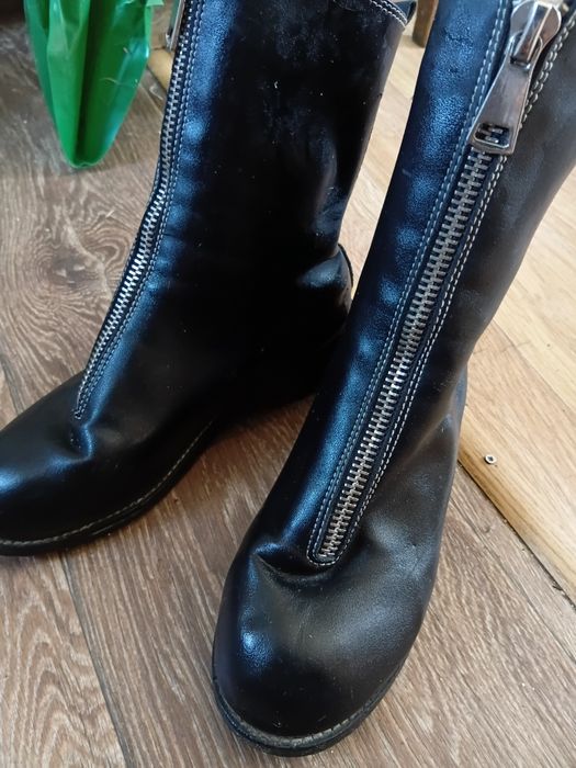 Продам жіночі чоботи